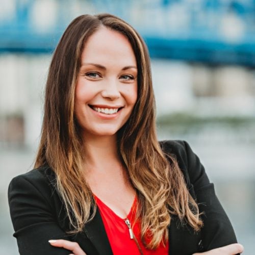 DHC Headshotsquare